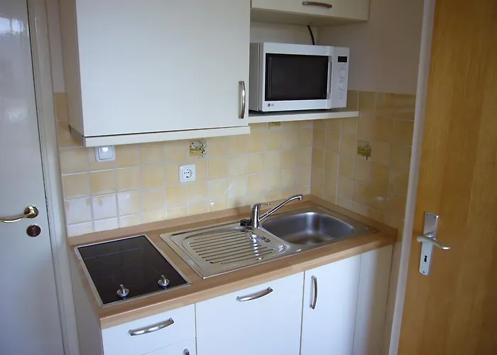 Apart-hotel Klara 3*